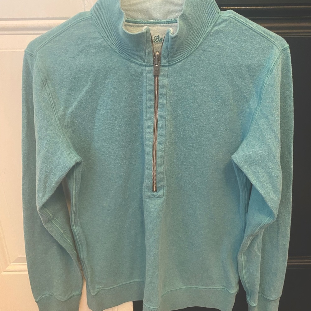 Blue Tommy Bahama Sweatshirt